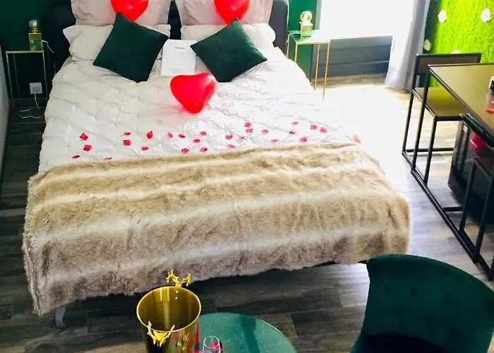 Amo Hotes 게스트하우스 3*